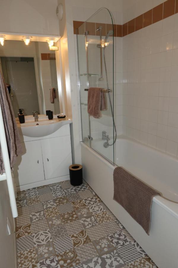 Charmant 2 Pieces Proche D Honfleur, Piscine En Saison, Parking Gratuit, Wifi Экемовиль Экстерьер фото